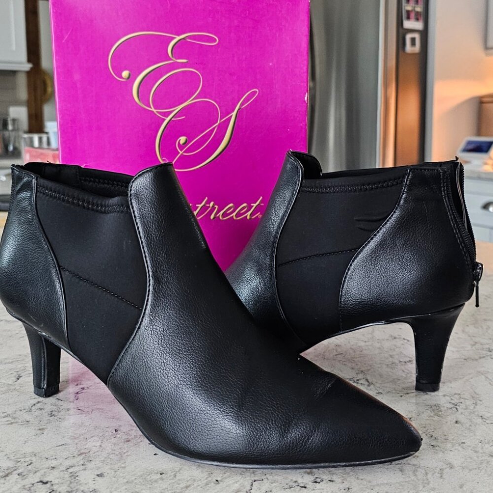 Black Easy Street Boots